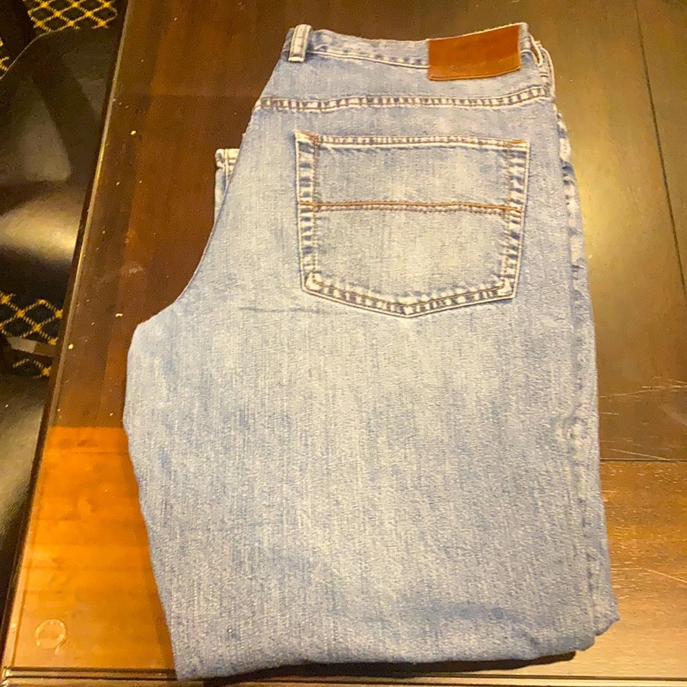 Tommy Bahama 38 by 30 jeans
